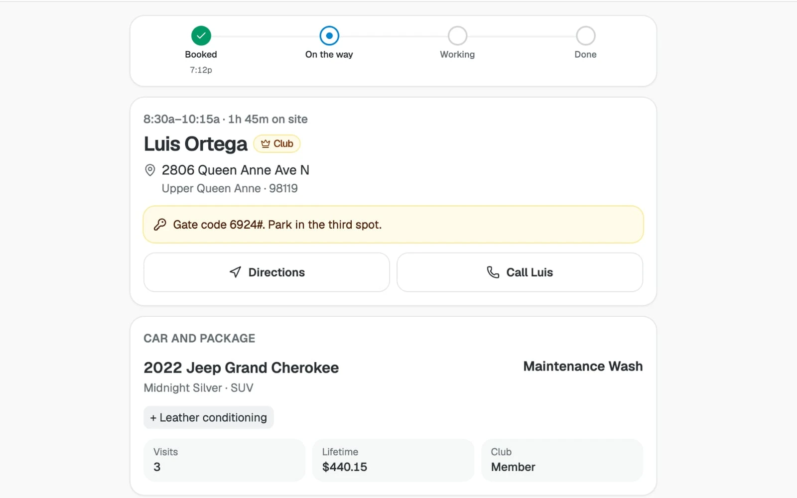 A job card in the Jobs tool: progress, the customer and address, the gate code note, the car and the checklist